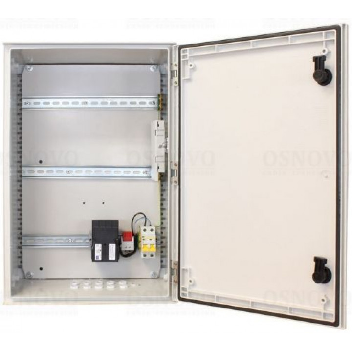 Коммутатор OSNOVO OSP-46T1 (уличная станция, пластиковый шкаф IP66, с термостабилизацией и оптическим кроссом)