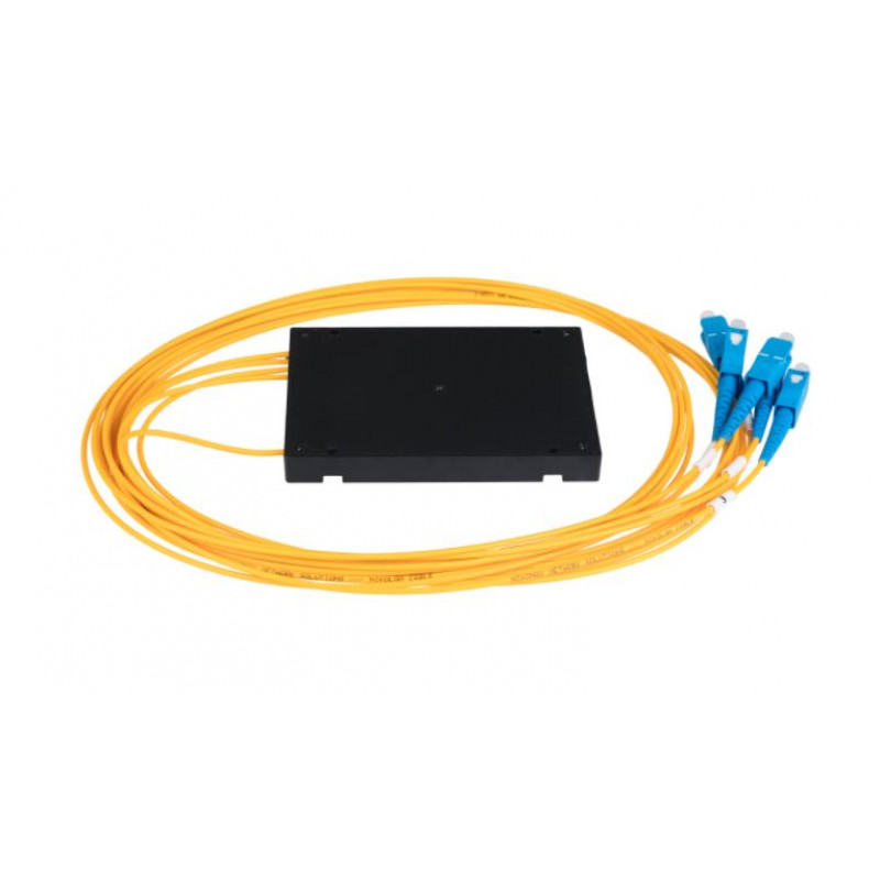 Сплиттер планарный NIKOMAX NMF-SPP1X4A1-SCU-B (1x4, одномодовый 9/125мкм, SC/UPC, корпус 2 мм)