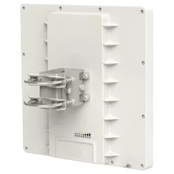 Антенна панельная Mikrotik RB911G-5HPnD-QRT