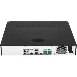 Видеорегистратор Hikvision DS-N332/4