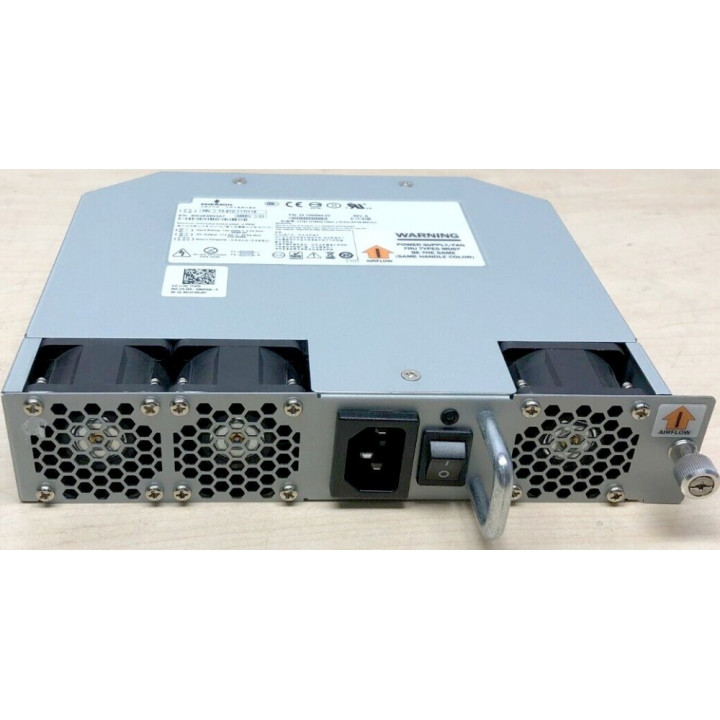 Блок питания Broadcom XBR-G250WPSAC-R (250W AC, nonport-side intake airflow) Блок питания Broadcom XBR-G250WPSAC-R (250W AC, nonport-side intake airflow)
