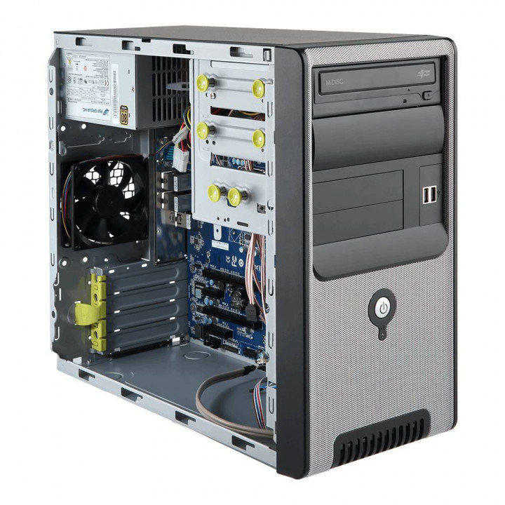 Серверная платформа GIGABYTE W131-X30 (Tower, Intel Xeon E3-1200) Серверная платформа GIGABYTE W131-X30 (Tower, Intel Xeon E3-1200)