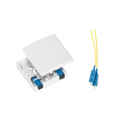 Оптическая розетка NIKOMAX, укомплектованная на 2 порта SC/UPC, SM 9/125 OS2, NMF-WO02SCUS2-CS-WT Оптическая розетка NIKOMAX, укомплектованная на 2 порта SC/UPC, SM 9/125 OS2, NMF-WO02SCUS2-CS-WT