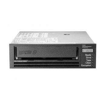 Ленточный накопитель HPE R6Q75A