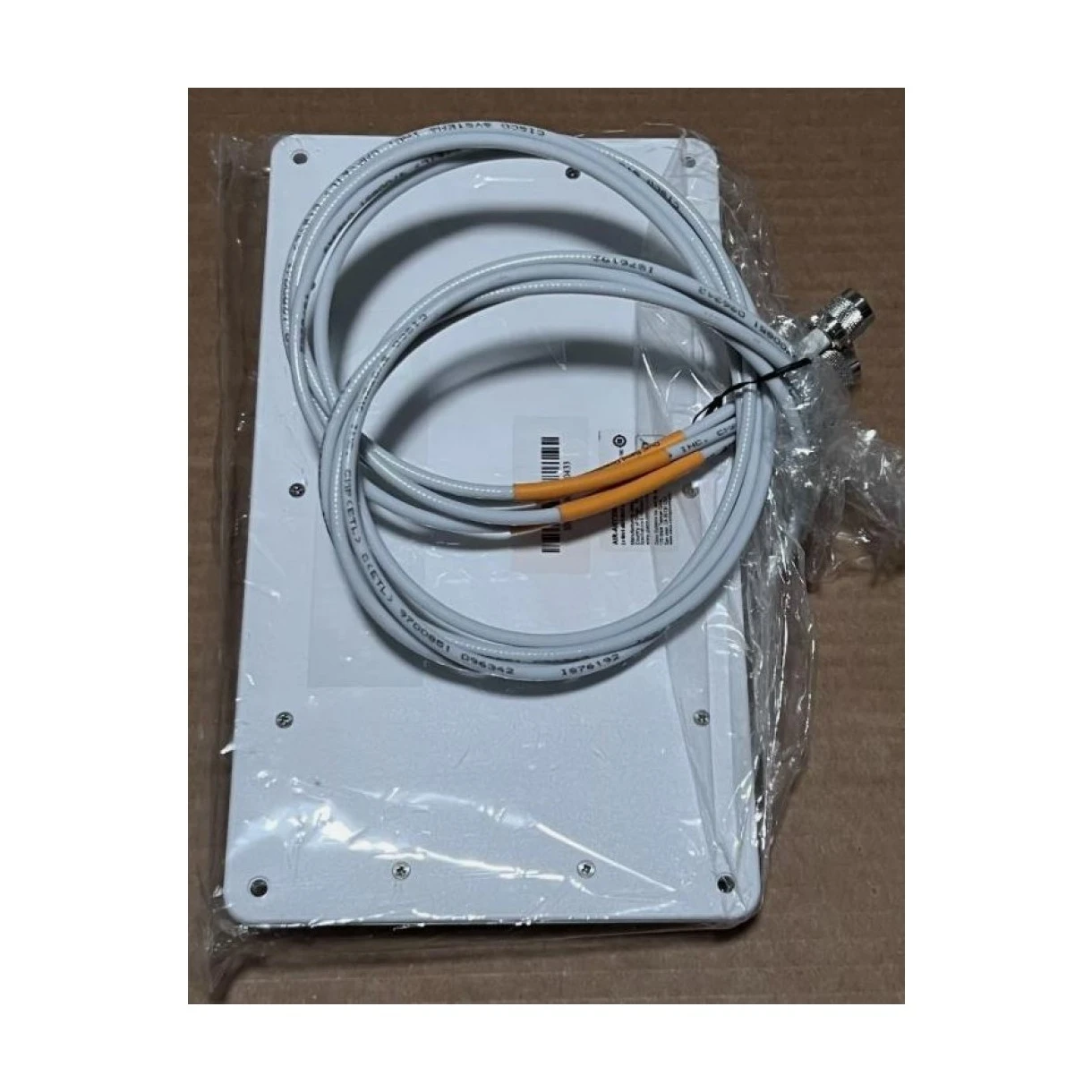 Антенна Cisco AIR-ANT2566P4W-R=